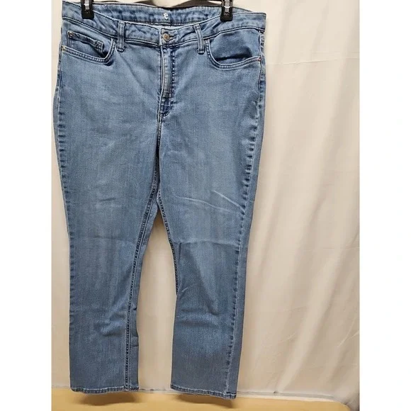 Lee Women's Blue Straight Leg Relaxed Fit Denim Jeans Mid Rise Size 12 36 X 29 - Picture 4 of 16